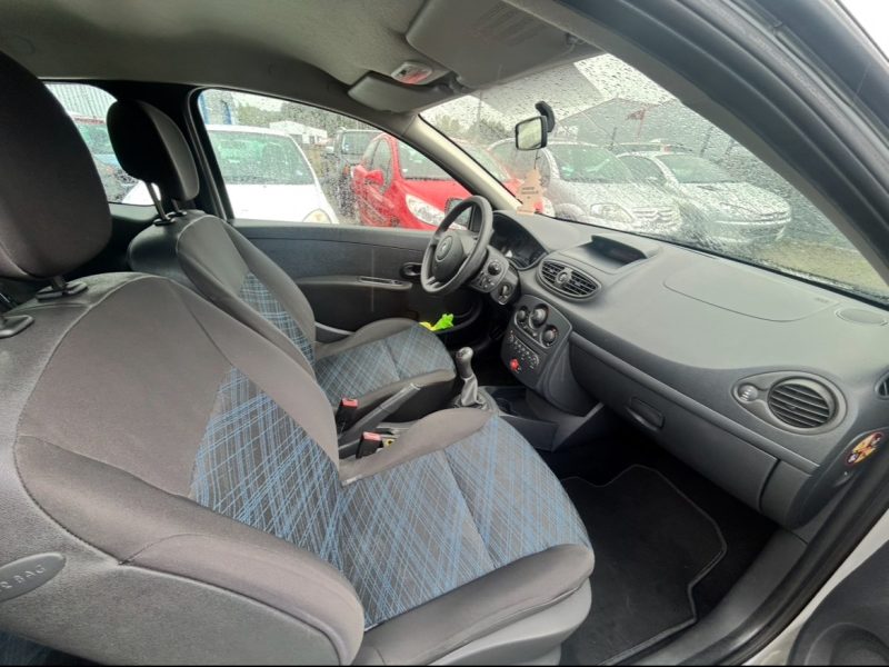 RENAULT CLIO 2008