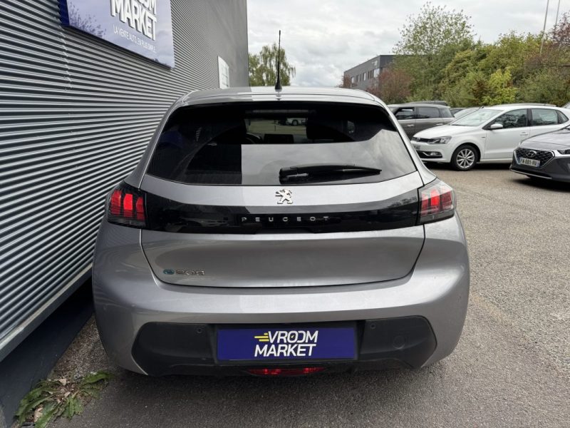 PEUGEOT e-208 136ch Style - Entretien Complet Peugeot