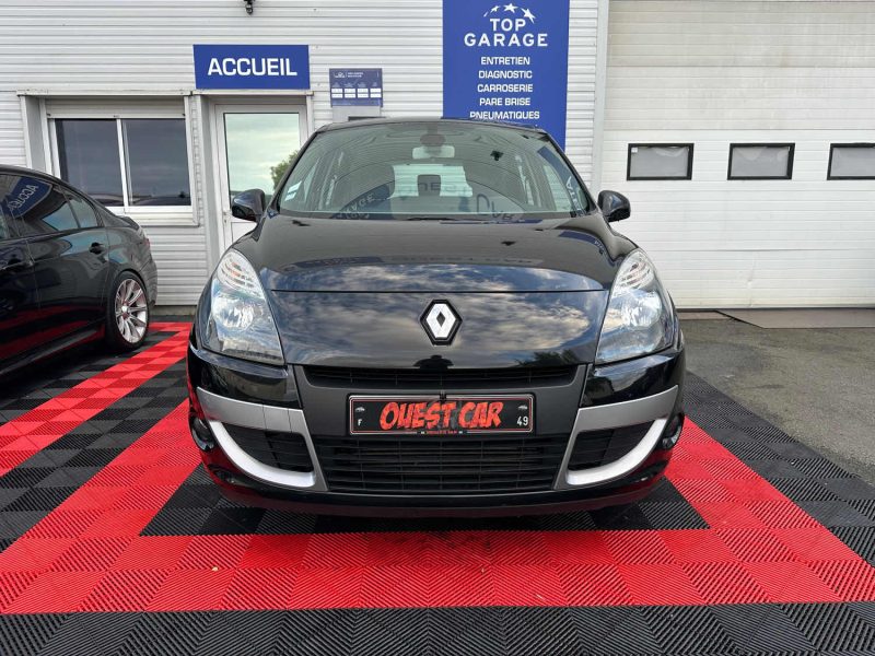 RENAULT MEGANE SCENIC 2011