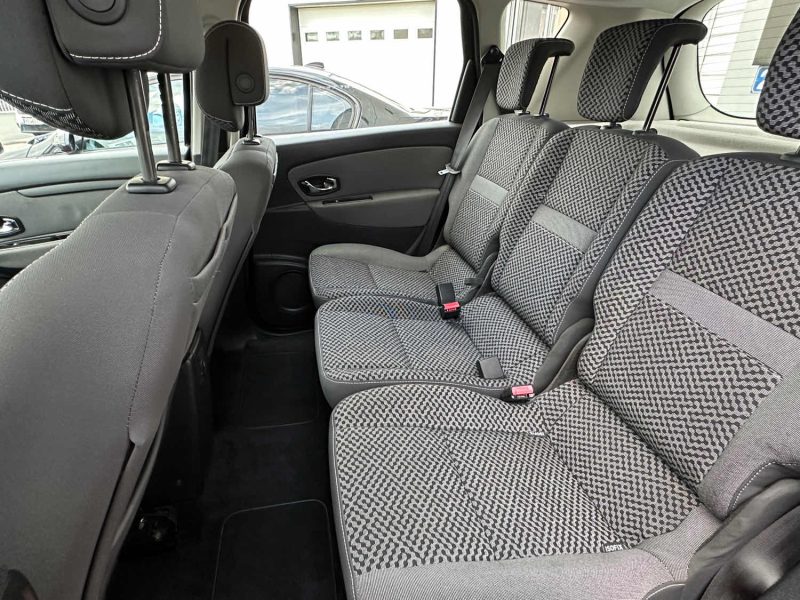 RENAULT MEGANE SCENIC 2011