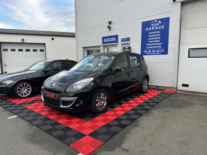 RENAULT MEGANE SCENIC 2011