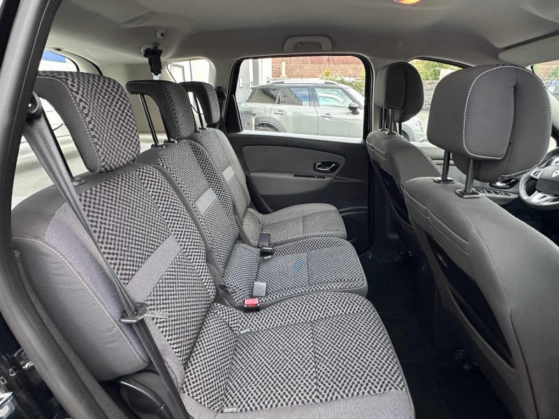 RENAULT MEGANE SCENIC 2011