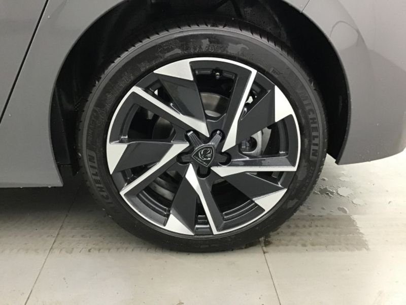 Peugeot 308 BlueHDi 130ch S&S EAT8 Allure