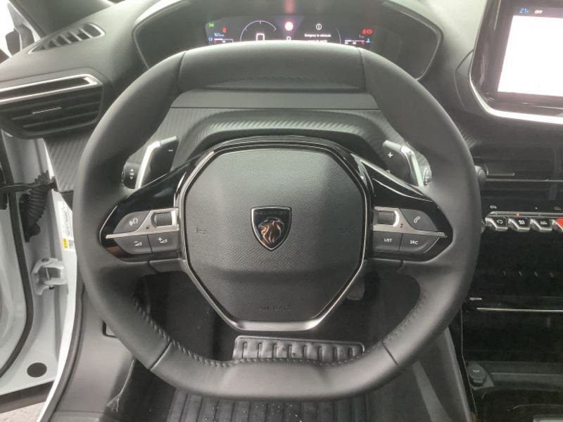 Peugeot 2008 Hybrid 145 e-DCS6 Allure