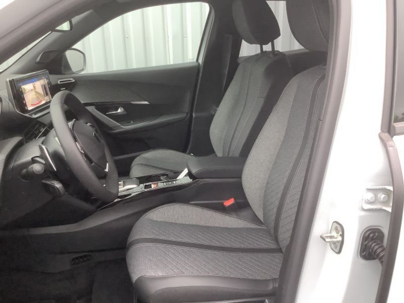 Peugeot 2008 Hybrid 145 e-DCS6 Allure