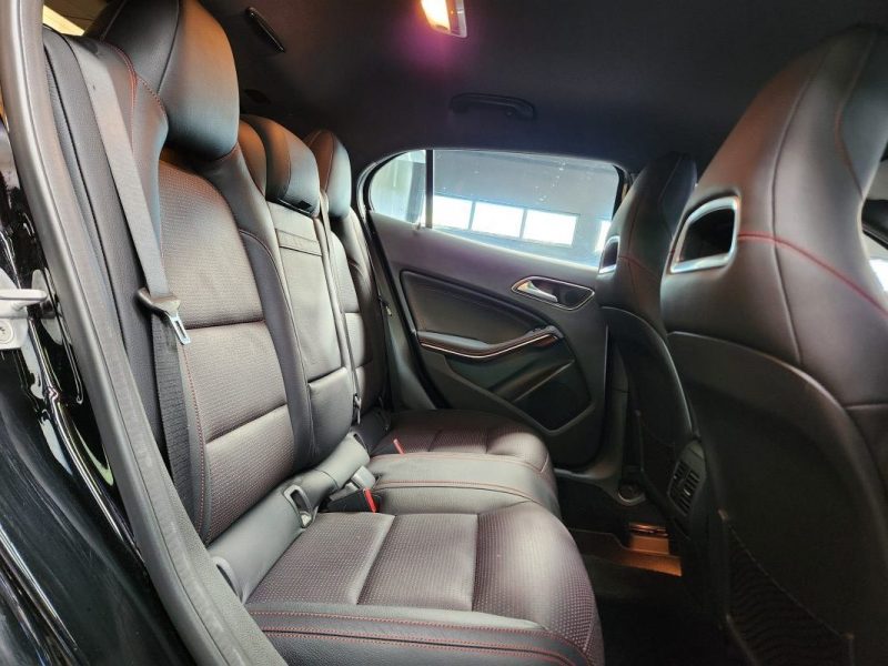 Mercedes-Benz GLA 220 CDI 170 4Matic 4x4 Fascination AMG 7-G DCT*1°MAIN*CAMERA*CUIR*GPS*