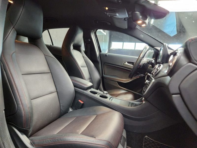 Mercedes-Benz GLA 220 CDI 170 4Matic 4x4 Fascination AMG 7-G DCT*1°MAIN*CAMERA*CUIR*GPS*