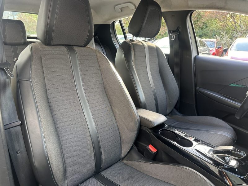 PEUGEOT 208 1.2 PureTech 100ch EAT8 allure