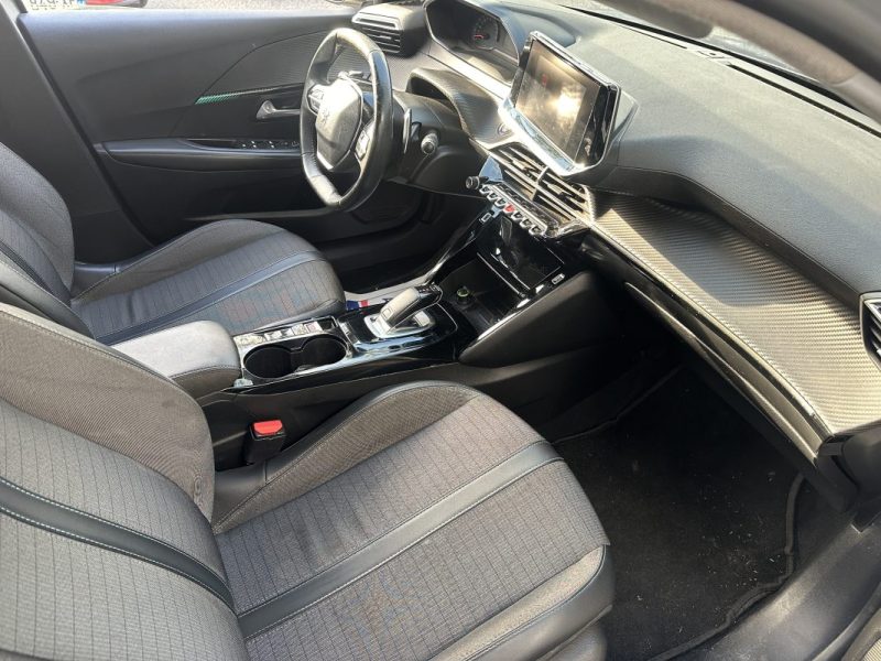 PEUGEOT 208 1.2 PureTech 100ch EAT8 allure