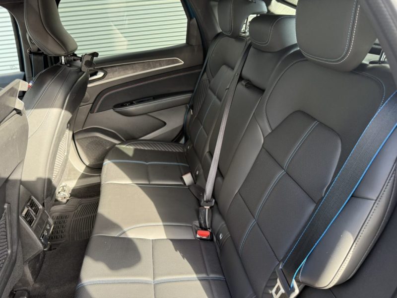 ARKANA 1.3 TCE 160cv ESPRIT ALPINE / CARPLAY