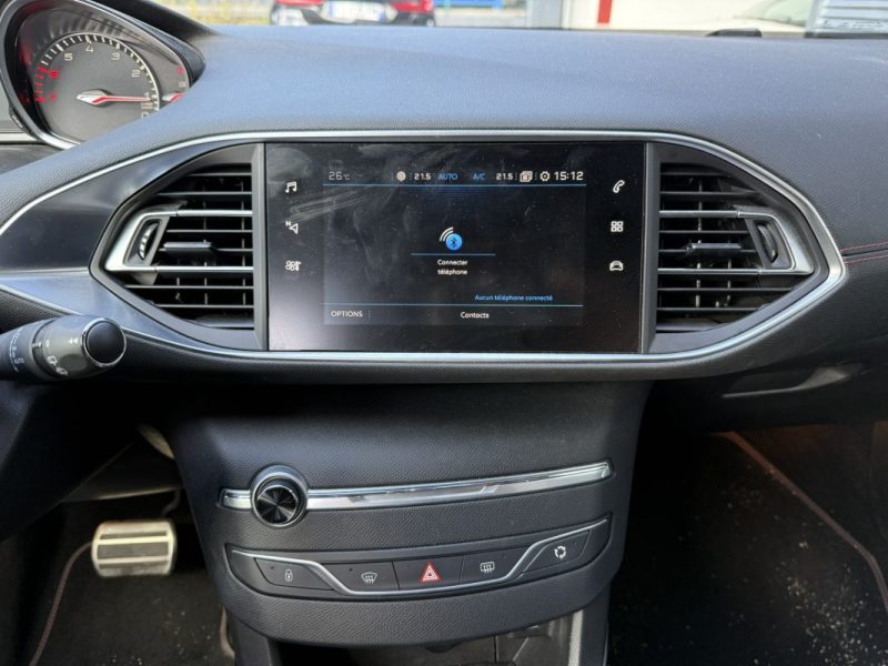 PEUGEOT 308 1.2 PURETECH 130cv GTLINE PREMIÈRE MAIN / DISTRIB OK