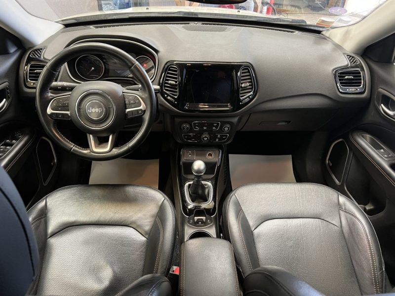 JEEP COMPASS LIMITED PHASE 2 -  1.4 140CH - DISTRIBUTION OK - 122800KM 