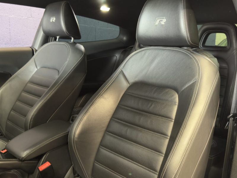 VOLKSWAGEN SCIROCCO R 2.0 265ch DSG6 104.000Km DISTRI PNEUS DISQUES PLAQUETTES NEUF