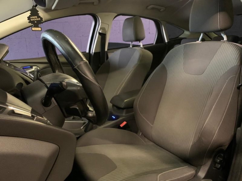 FORD FOCUS 1.6 SCTi 150ch Titanium 5p - Distribution OK 