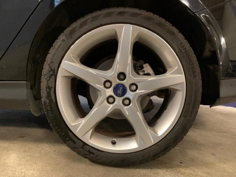 FORD FOCUS 1.6 SCTi 150ch Titanium 5p - Distribution OK 