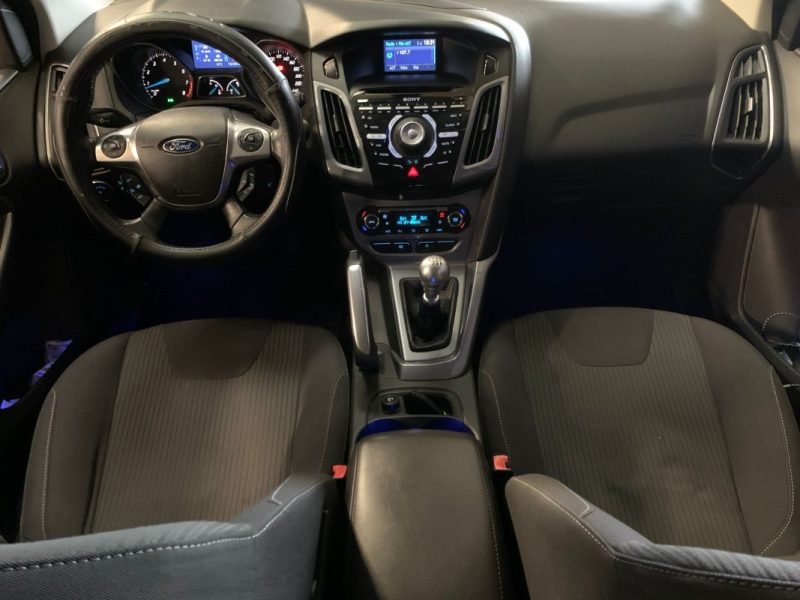 FORD FOCUS 1.6 SCTi 150ch Titanium 5p - Distribution OK 