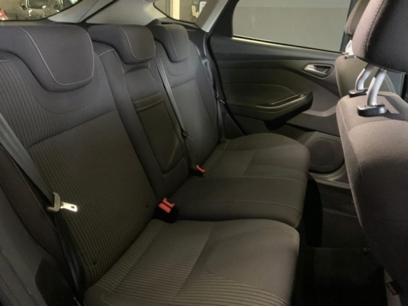 FORD FOCUS 1.6 SCTi 150ch Titanium 5p - Distribution OK 