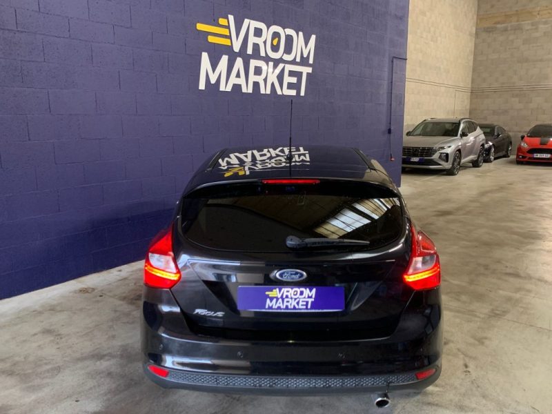 FORD FOCUS 1.6 SCTi 150ch Titanium 5p - Distribution OK 
