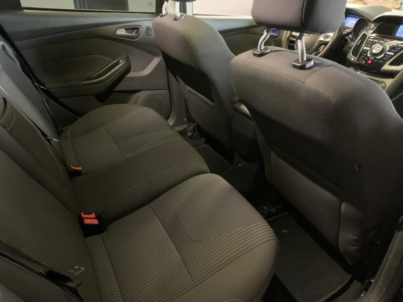 FORD FOCUS 1.6 SCTi 150ch Titanium 5p - Distribution OK 