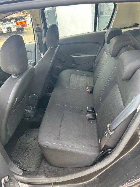 DACIA SANDERO 1.5 DCI 90CH LAUREATE 