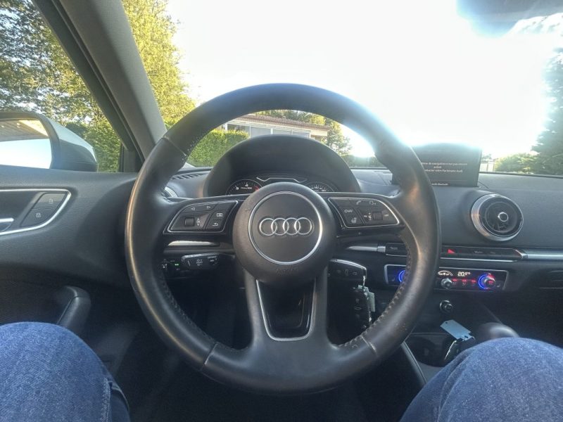AUDI A3 Sportback 2.0 35 TDI 150CH S-Line / Garantie