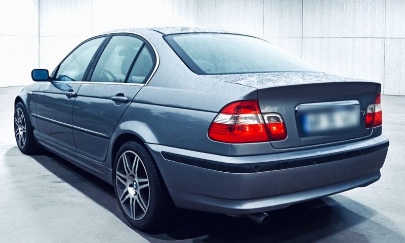 BMW 318IA CONFORT 143CV TOIT OUVRANT GARANTIE 6MOIS
