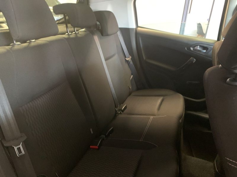 PEUGEOT 208 1.2 82ch Signature 5p 