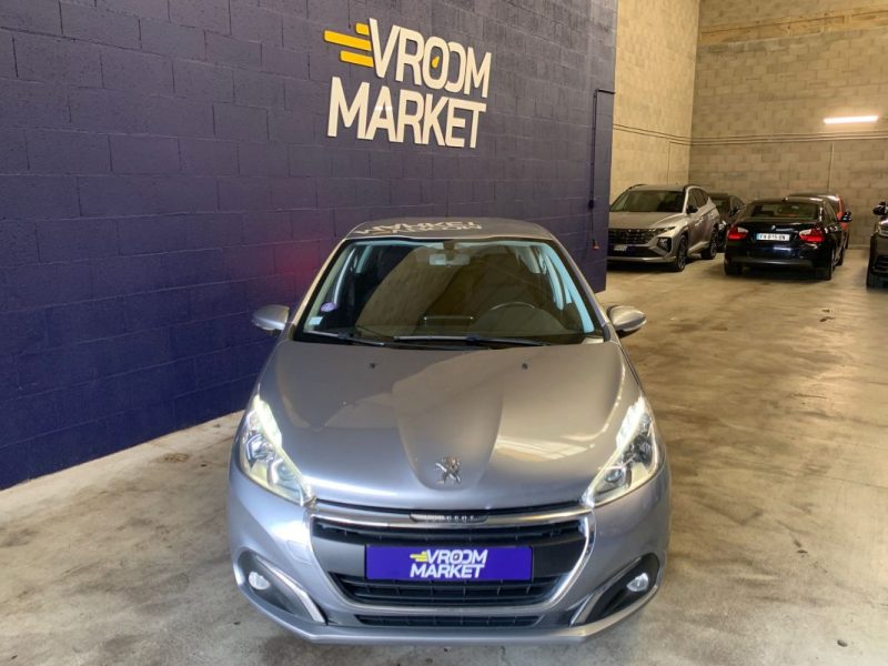 PEUGEOT 208 1.2 82ch Signature 5p 