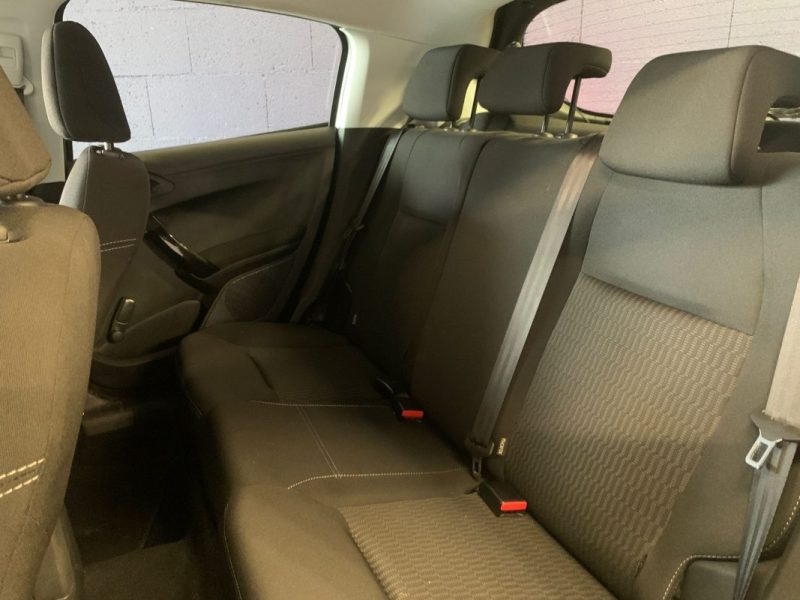 PEUGEOT 208 1.2 82ch Signature 5p 