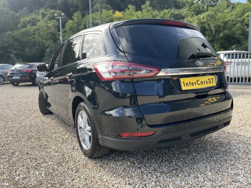 FORD S-MAX 2.0 TDCi 150ch BVA Titanium 7places