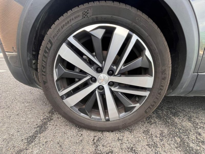 PEUGEOT 3008 2.0 BLUEHDI 180CV GTLINE - GARANTIE 