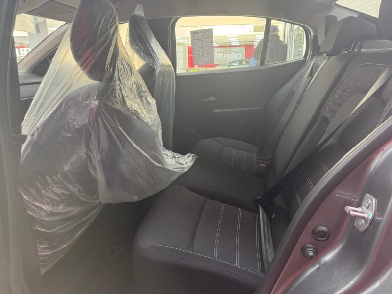 RENAULT 1.0 TALIANT TCE 100cv ZEN GARANTIE 2 ANS/EXPORT ALGERIE 12500 HT