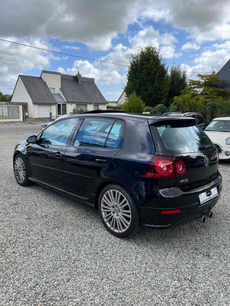 VOLKSWAGEN GOLF R32 3.2 V6 250 4MOTION DSG FULL