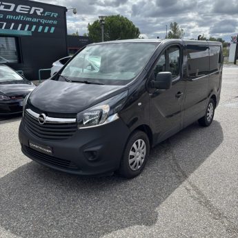 OPEL VIVARO  1.6 CDTI 120 CV 6 places ou aménagé , attelage , Système AD Blue changé et Garantie 2 a