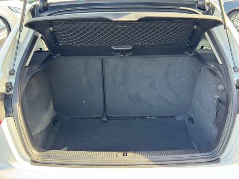 AUDI A3 8P FACELIFT 1.6 TDI 105 CV 