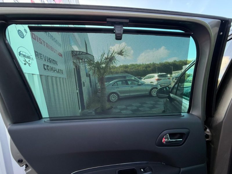 PEUGEOT 5008 1.6 HDi112 FAP Confort Pack GARANTIE 12 MOIS