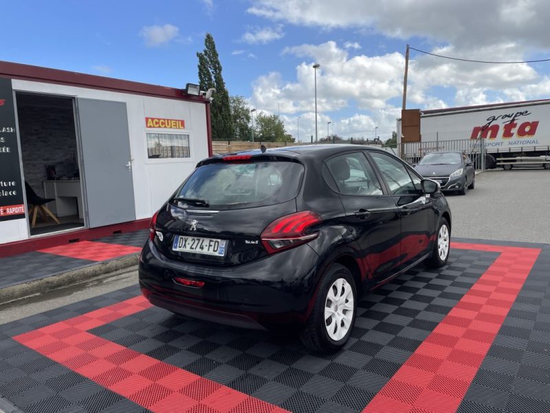 PEUGEOT 208  1.1  Like   Garantie 3/12 mois