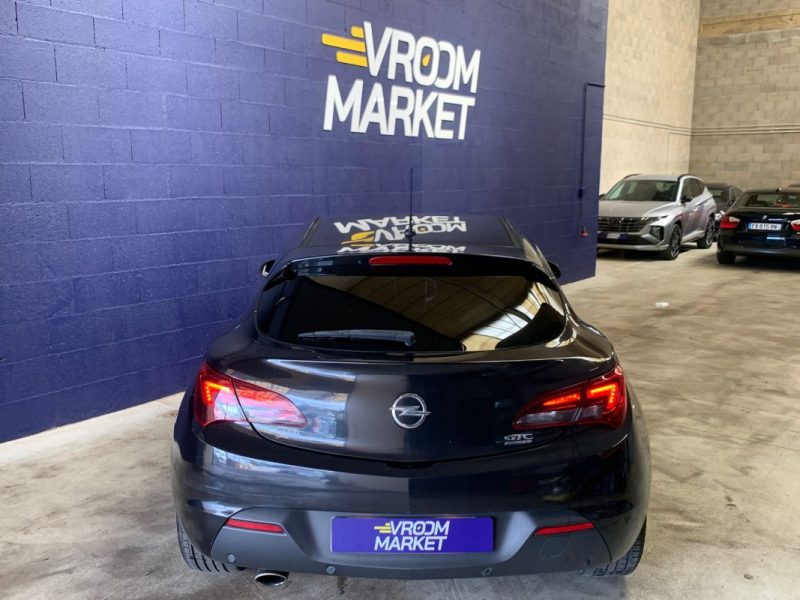 OPEL ASTRA GTC 2.0 CDTI 165ch BVM6 3p 