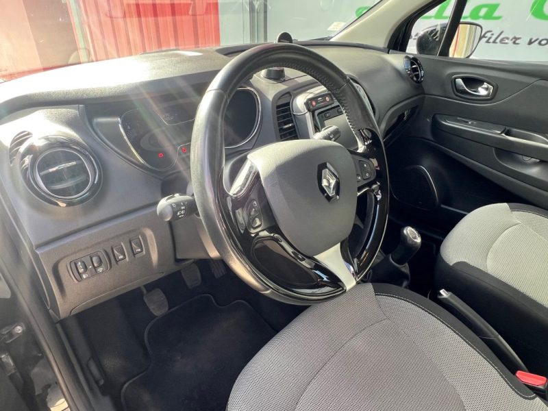 RENAULT CAPTUR 2016
