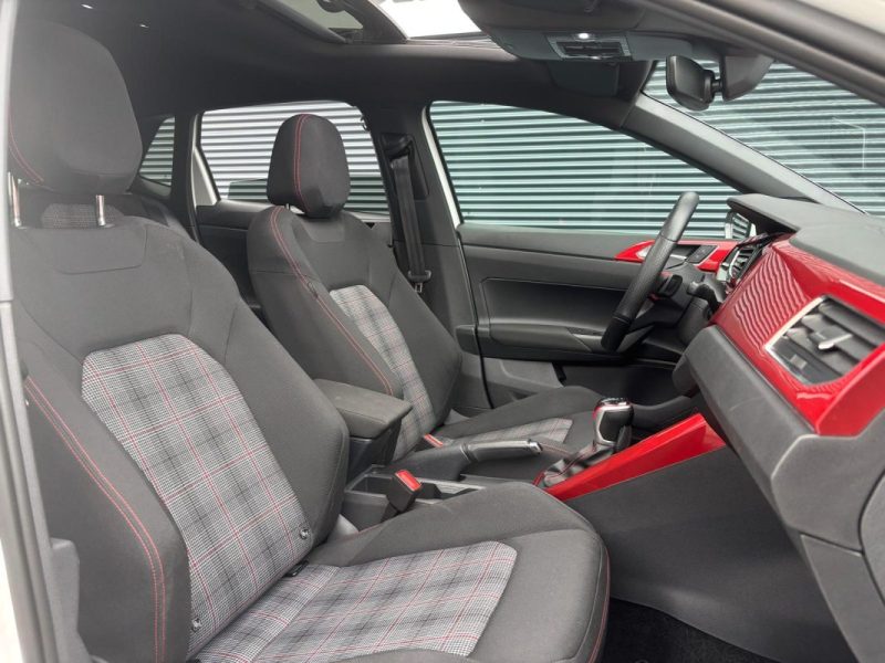 VOLKSWAGEN POLO GTI  2.0 TSI DSG7 207 cv TOIT OUVRANT