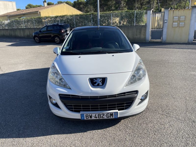 PEUGEOT 207 2011