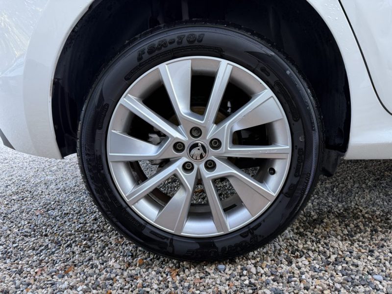 SKODA KAMIQ 1.0 TSI 95CH AMBITION CAR PLAY 34500KM