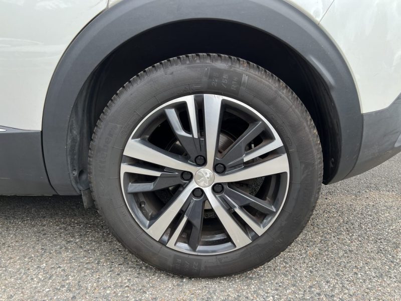PEUGEOT 3008 1.6 BlueHDi 120ch ALLURE - ENTRETIEN COMPLET