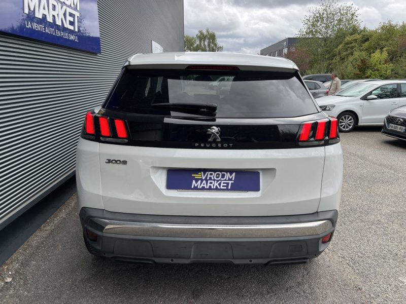 PEUGEOT 3008 1.6 BlueHDi 120ch ALLURE - ENTRETIEN COMPLET
