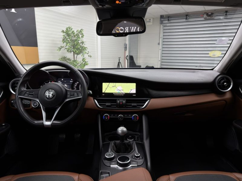 ALFA ROMEO GIULIA II 2.2 JTD 150ch - Super