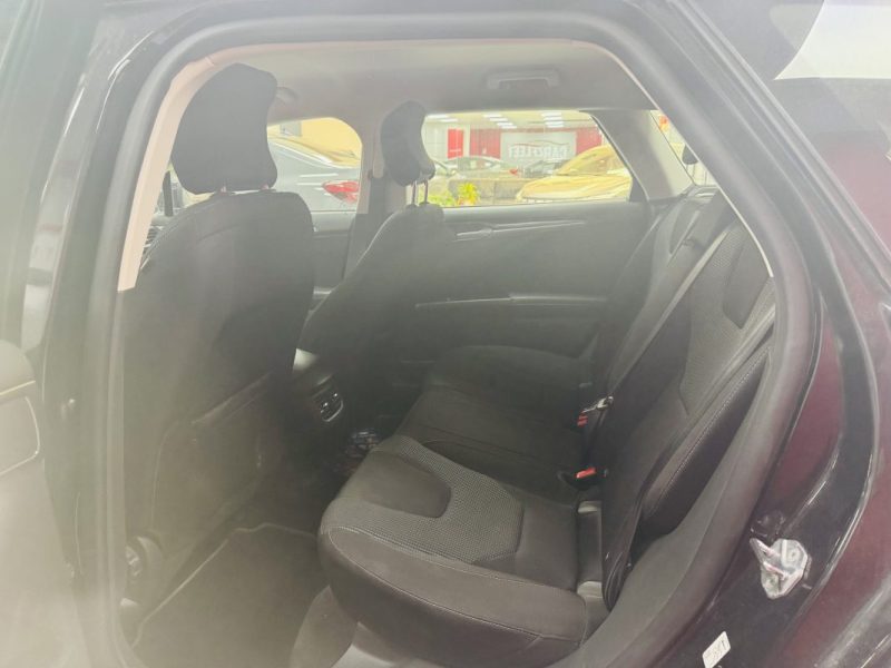 FORD MONDEO HYBRID 2021