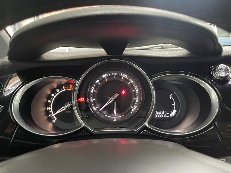 CITROEN DS3 SEULEMENT 38000KMS 1.6 VTI 120ch SO CHIC GARANTIE 12 MOIS, 1ERE MAIN, HISTORIQUE COMPLET