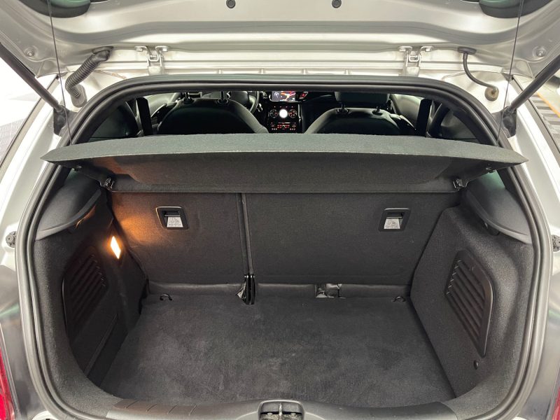 CITROEN DS3 SEULEMENT 38000KMS 1.6 VTI 120ch SO CHIC GARANTIE 12 MOIS, 1ERE MAIN, HISTORIQUE COMPLET