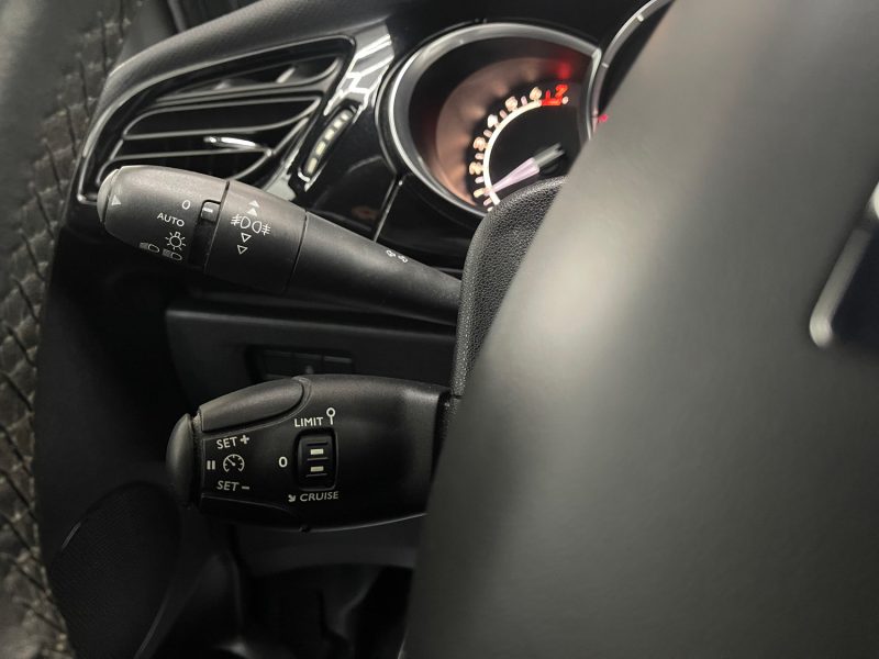 CITROEN DS3 SEULEMENT 38000KMS 1.6 VTI 120ch SO CHIC GARANTIE 12 MOIS, 1ERE MAIN, HISTORIQUE COMPLET