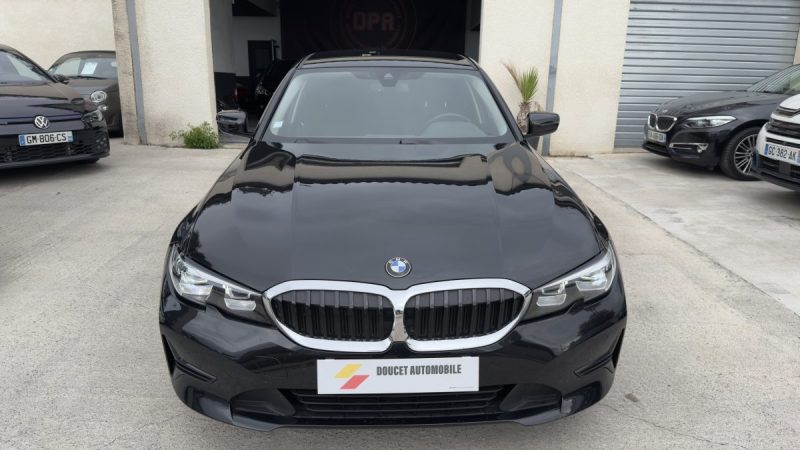 B.M.W. SERIE 3 318d 150ch Lounge020